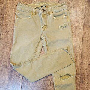 American Eagle Outfitters Tan Distressed Jeggings